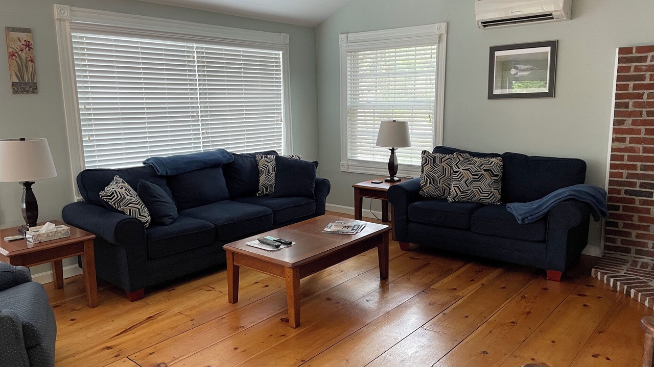 Photo of Livingroom in Auburn