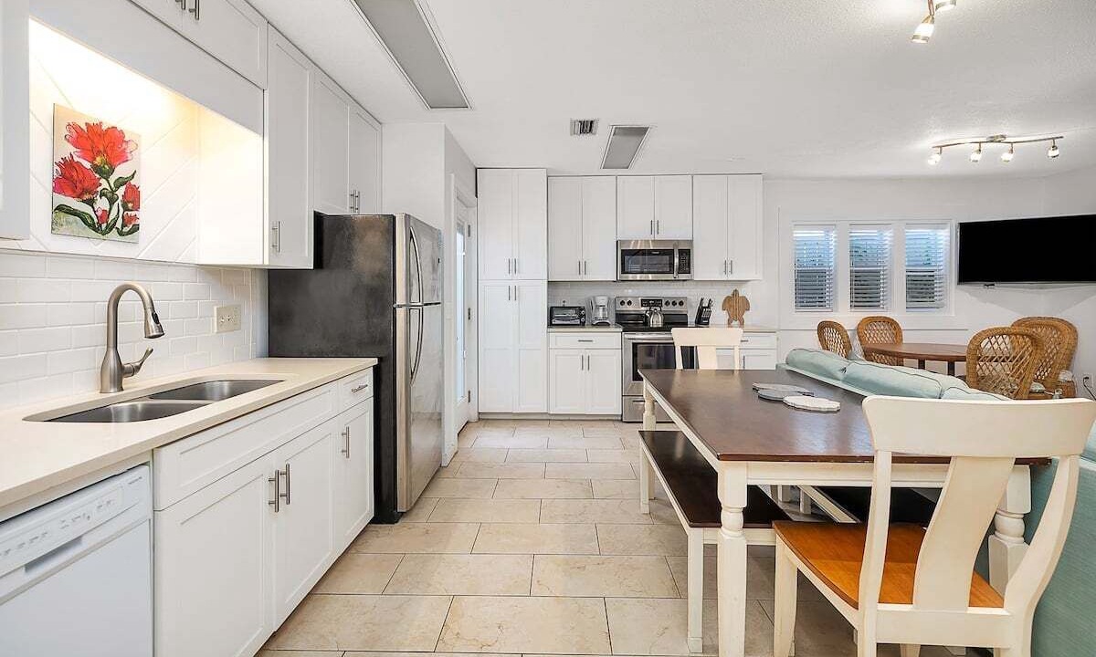 Photo of Kitchen in Saint Simons Island
