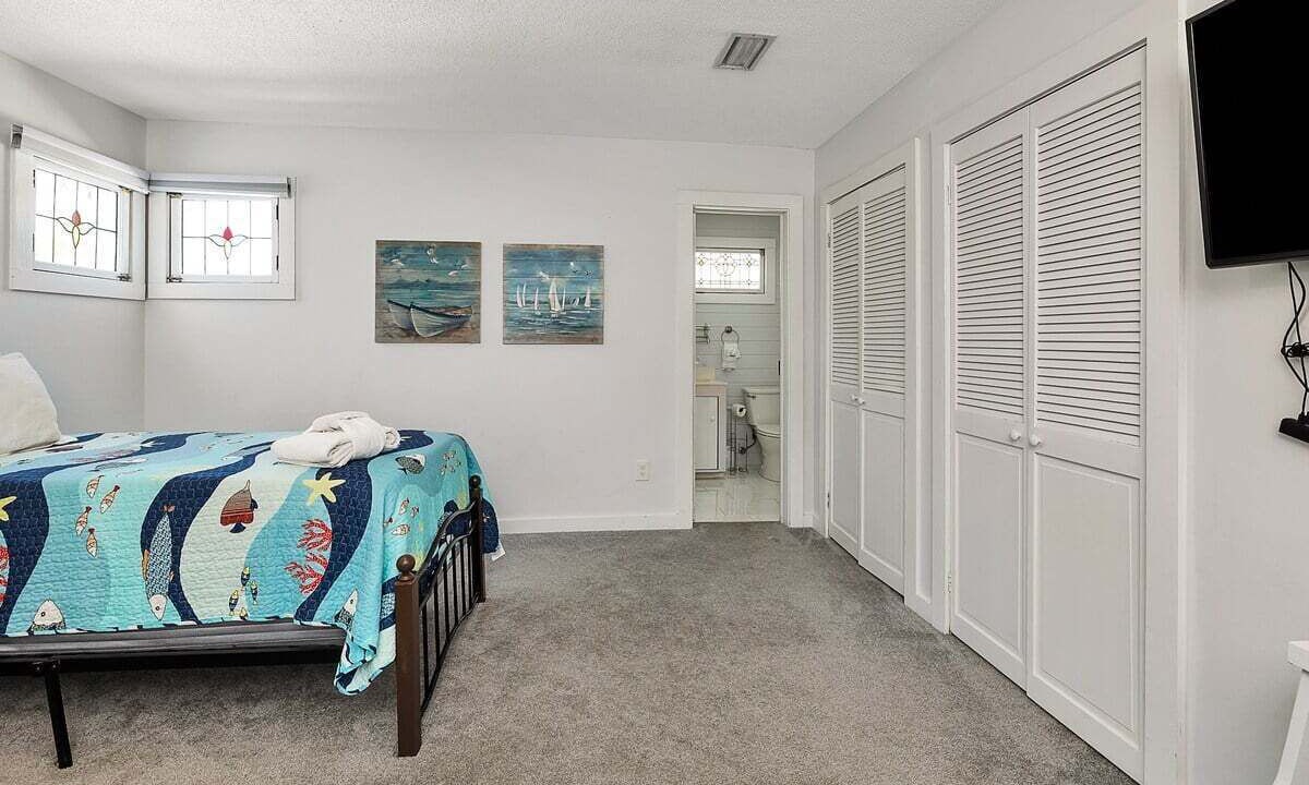 Photo of Bedroom in Saint Simons Island