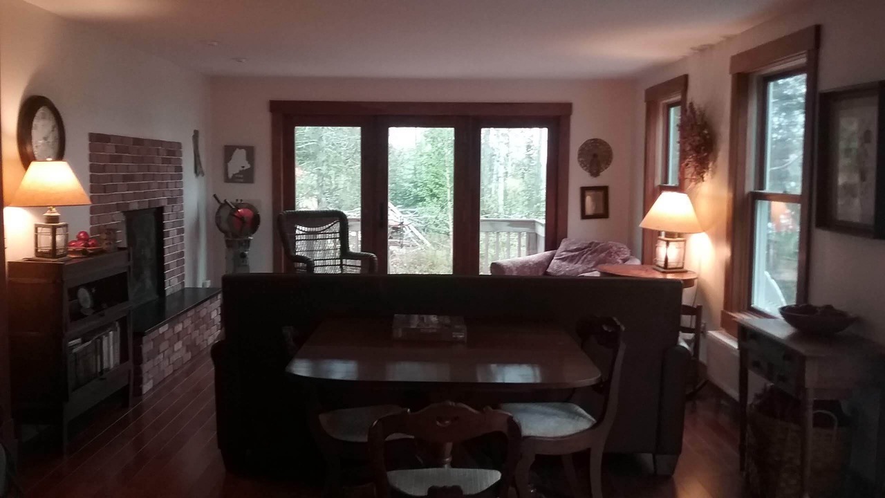 Photo of Livingroom in Lamoine