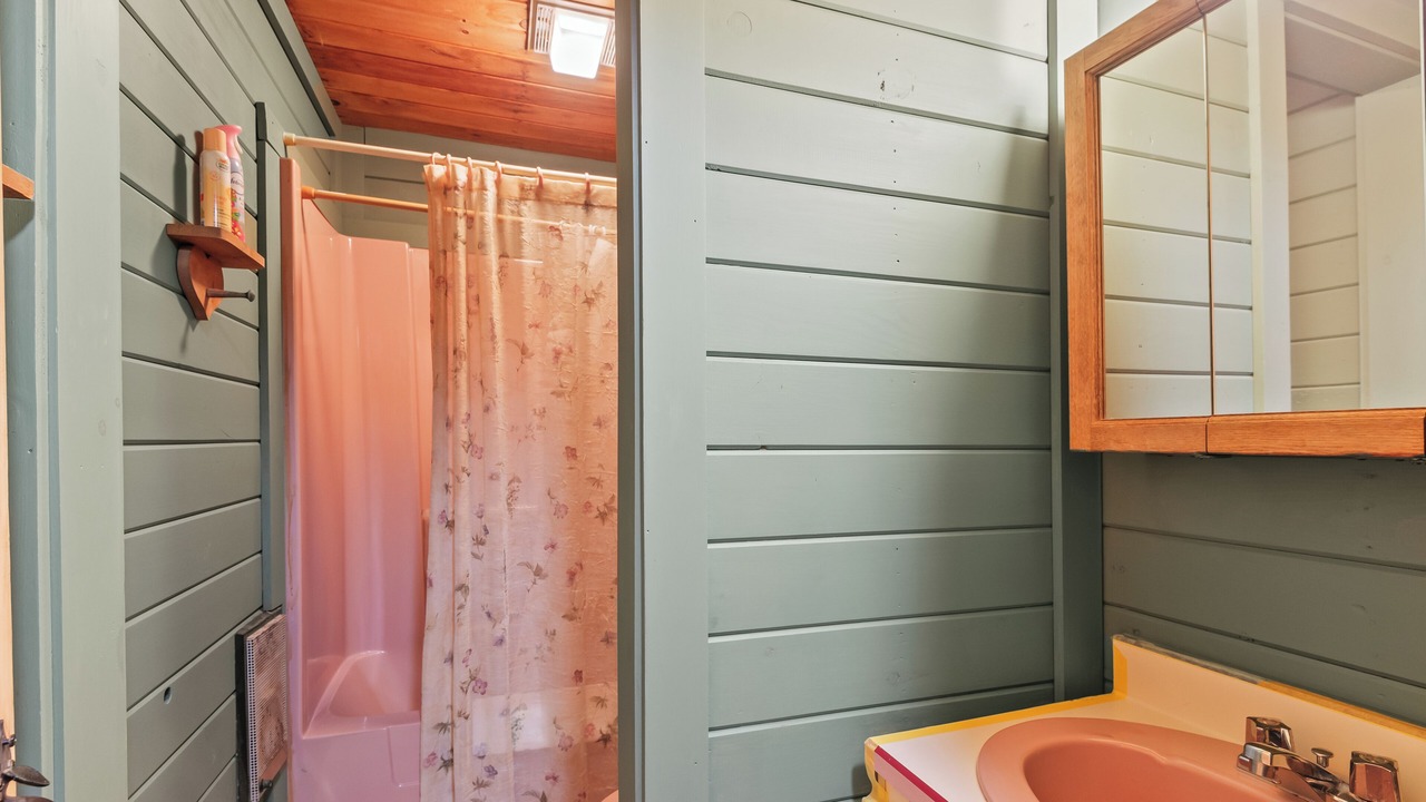 Photo of Bathroom in Rangeley