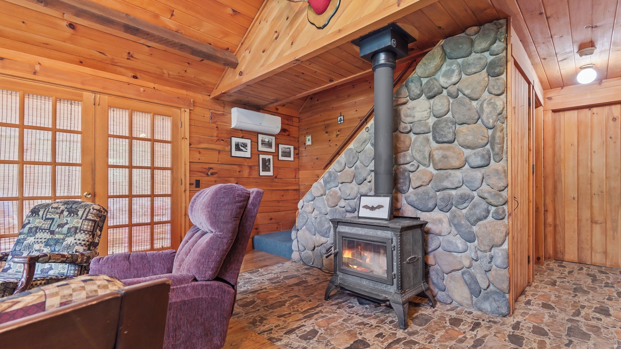 Photo of Bedroom in Rangeley