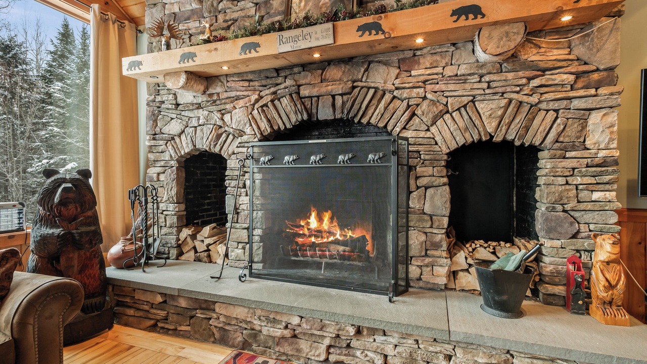 Photo of Livingroom in Rangeley