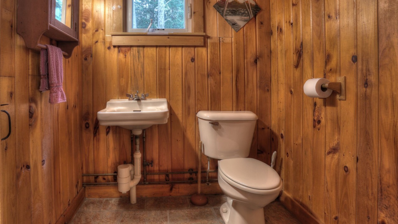 Photo of Bathroom in Rangeley