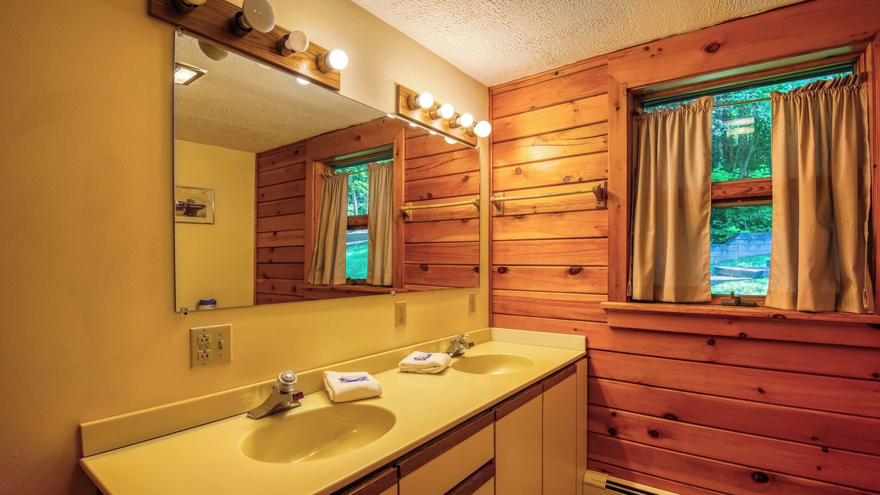 Photo of Bathroom in Rangeley Plantation