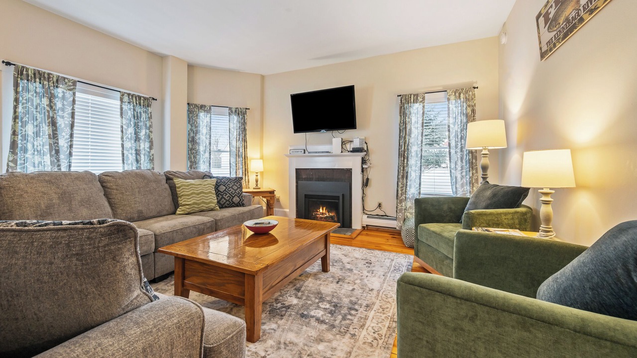 Photo of Livingroom in Rangeley