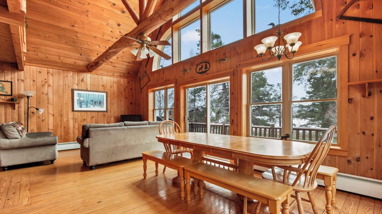 Photo of Livingroom in Rangeley