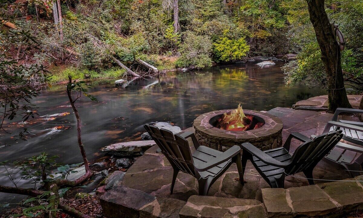 Photo of Others in Ellijay