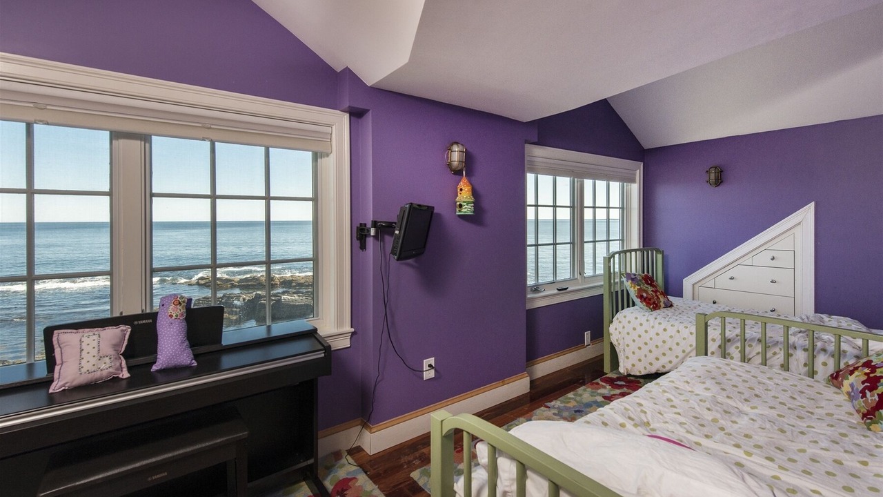 Photo of Bedroom in Pond Cove