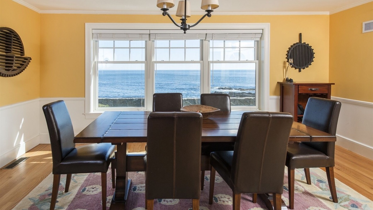 Photo of Livingroom in Pond Cove