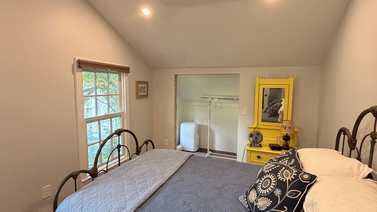 Photo of Bedroom in Livonia