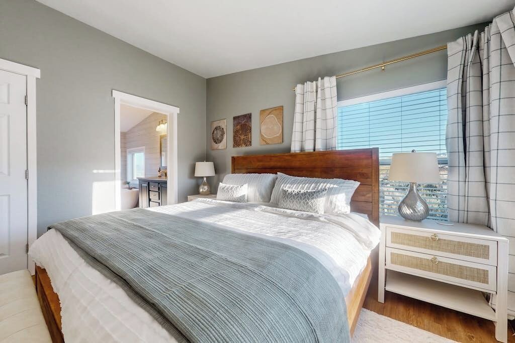Photo of Bedroom in Garden City