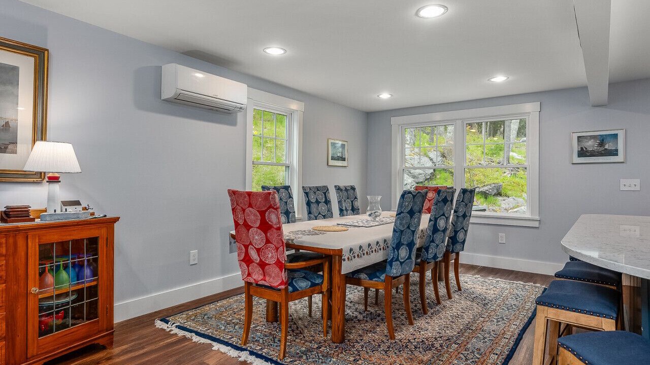 Photo of Bedroom in Bayville