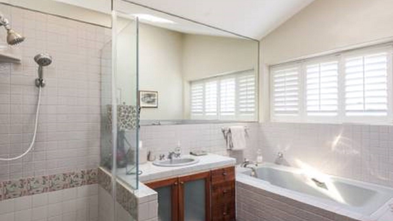 Photo of Bathroom in Enchanted Lake