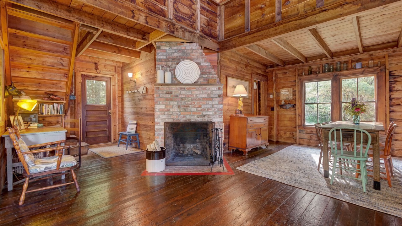 Photo of Livingroom in Franklin