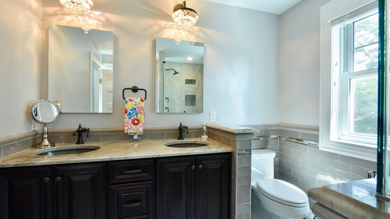 Photo of Bathroom in Bonnet Shores