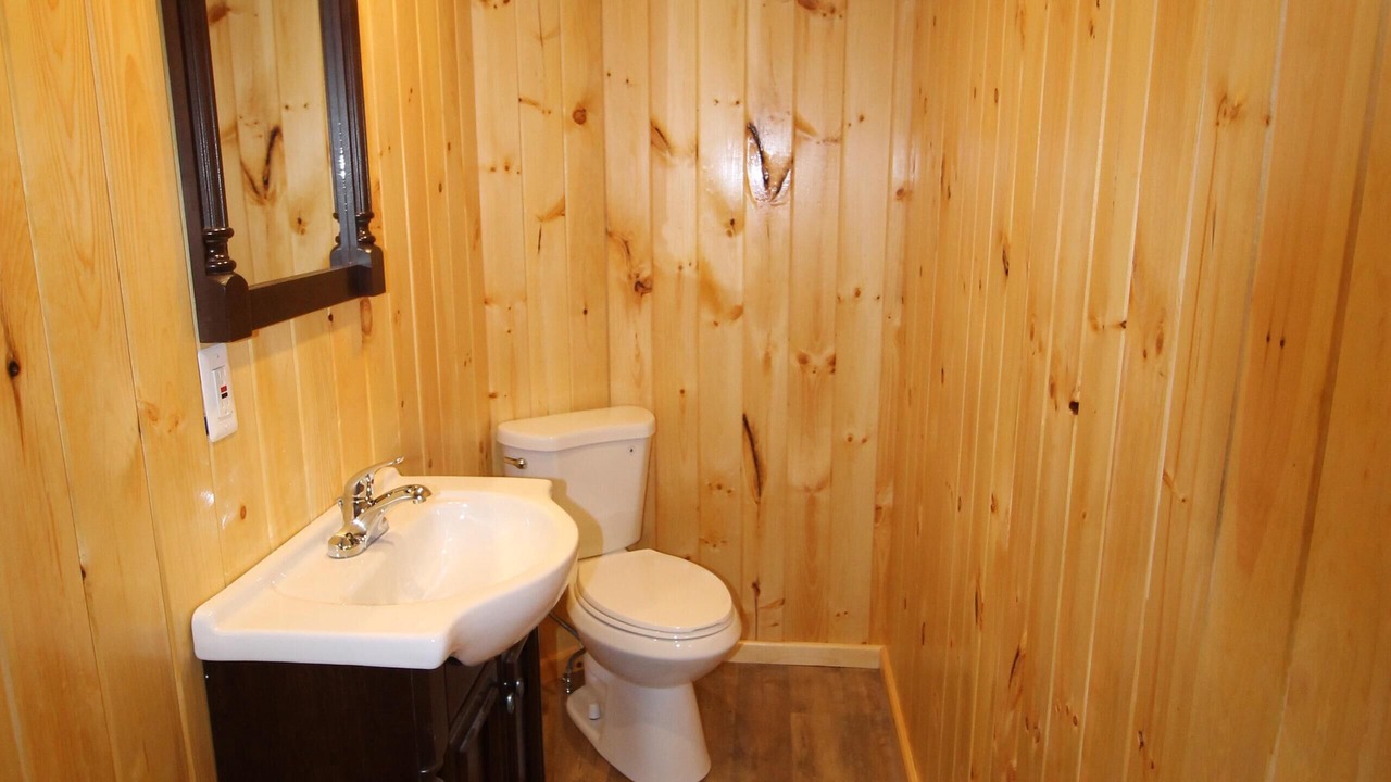 Photo of Bathroom in Watkins Glen