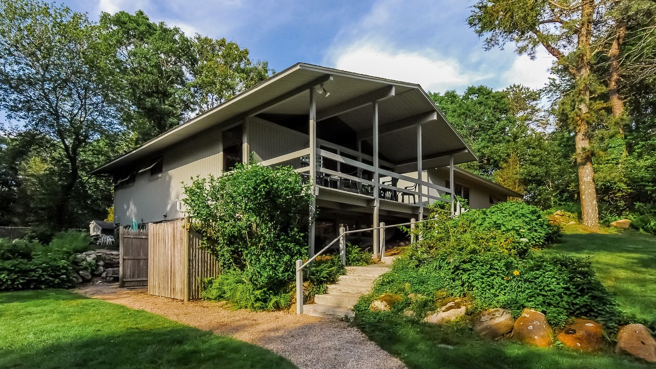 Photo of Outdoor in Matunuck