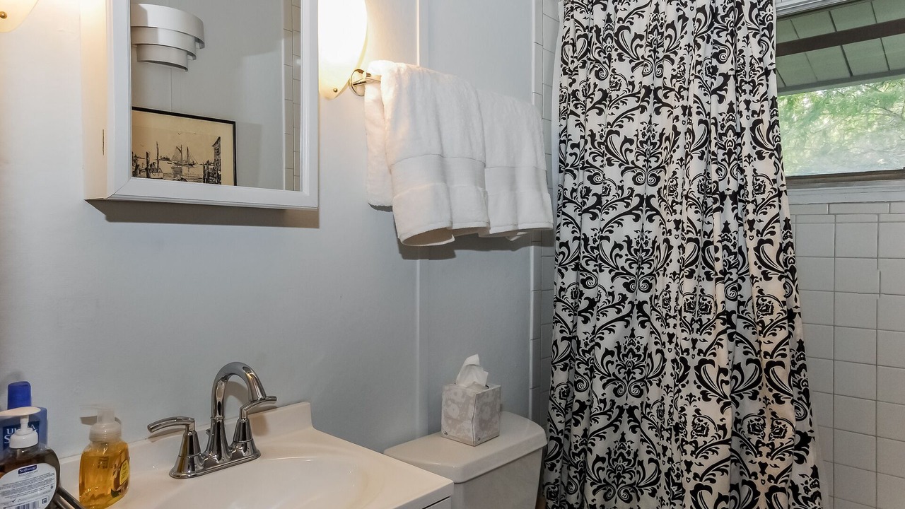 Photo of Bathroom in Matunuck