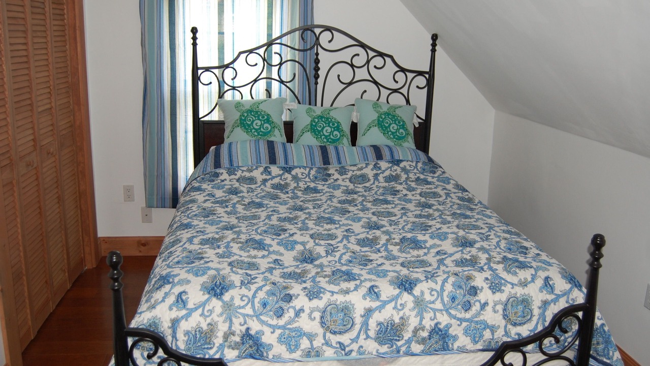 Photo of Bedroom in Waldoboro