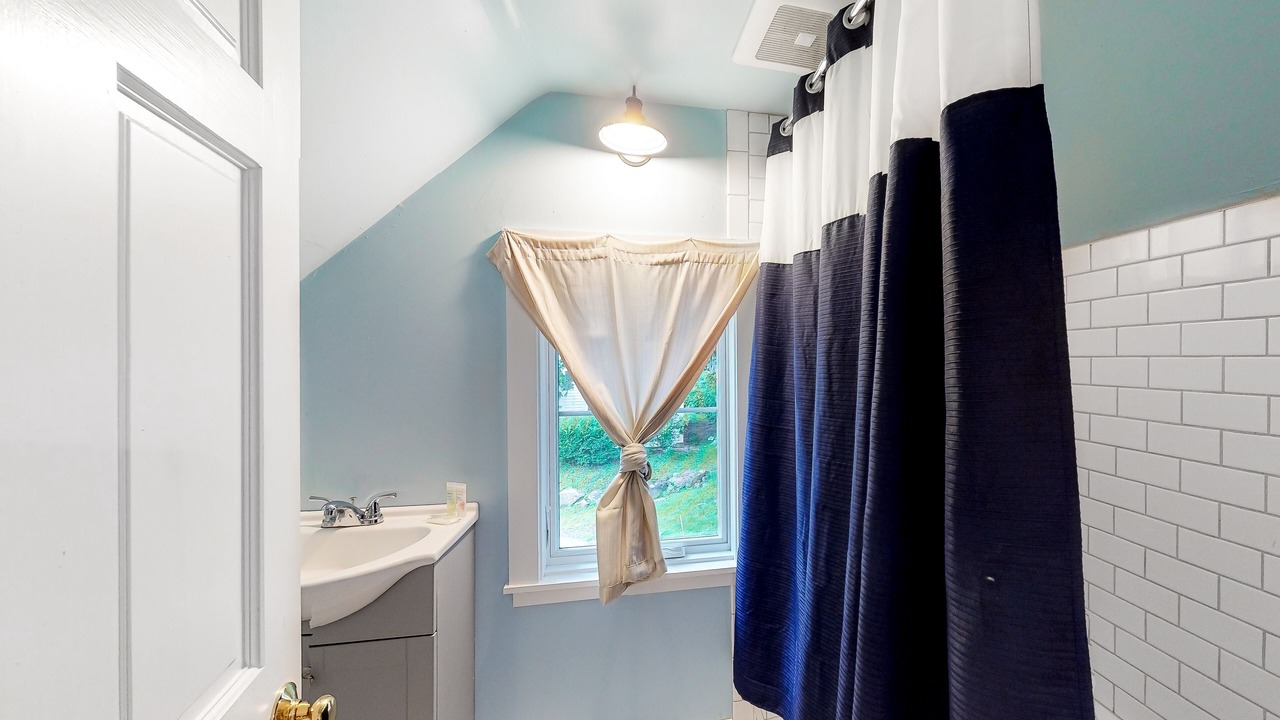 Photo of Bathroom in Castine