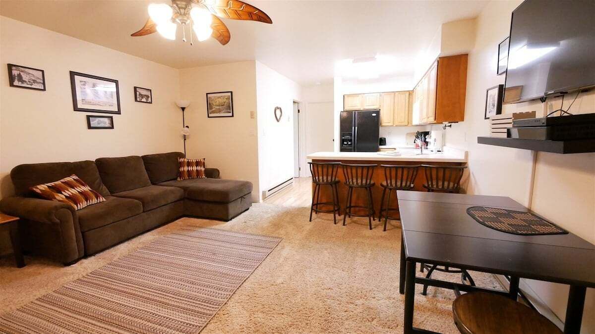 Photo of Livingroom in Wolf Creek