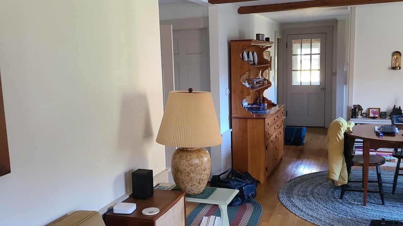 Photo of Livingroom in New Harbor
