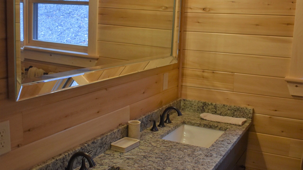Photo of Bathroom in Gilead
