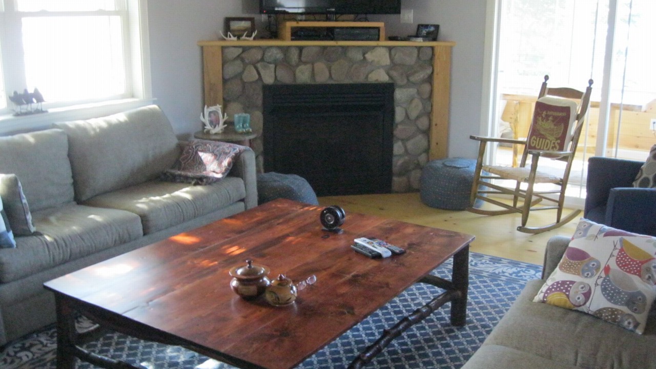 Photo of Livingroom in Pittsburg