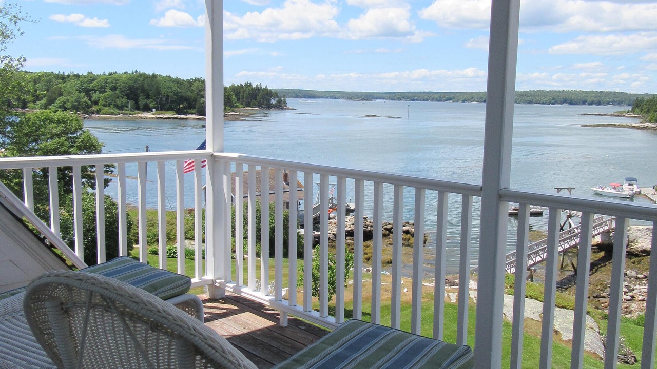 Photo of Patio Balcony in Trevett