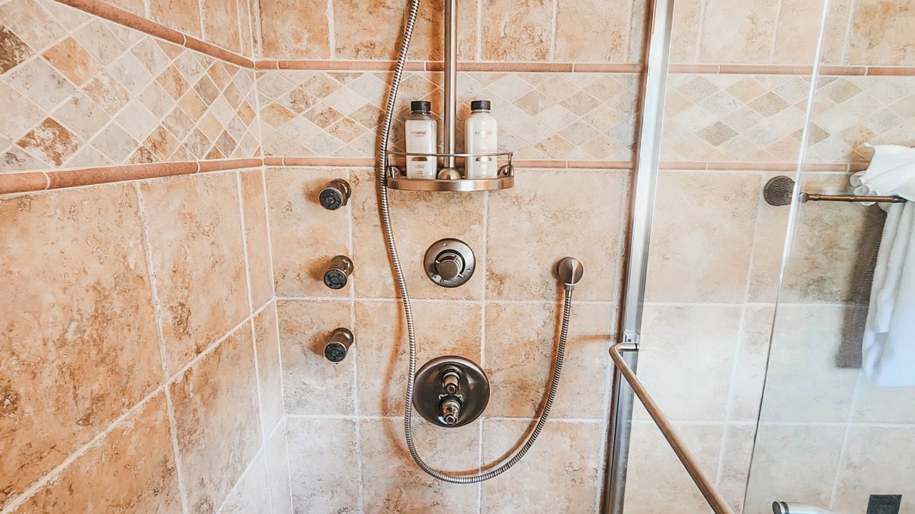 Photo of Bathroom in Naples Park