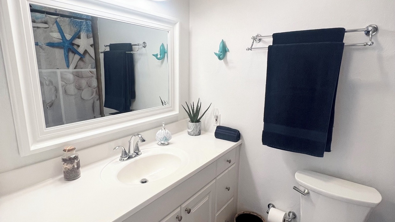 Photo of Bathroom in Naples Park