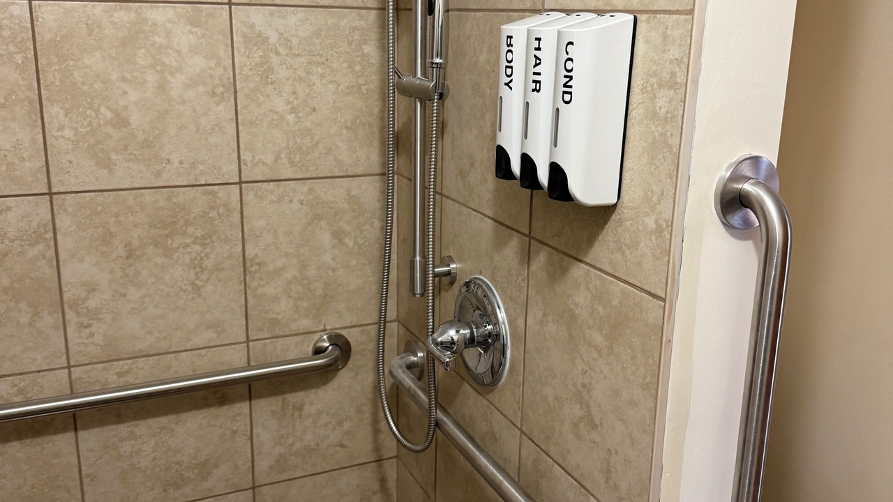 Photo of Bathroom in Hayesville