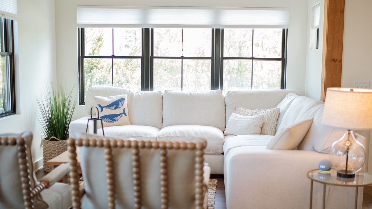 Photo of Livingroom in Loveitts Field
