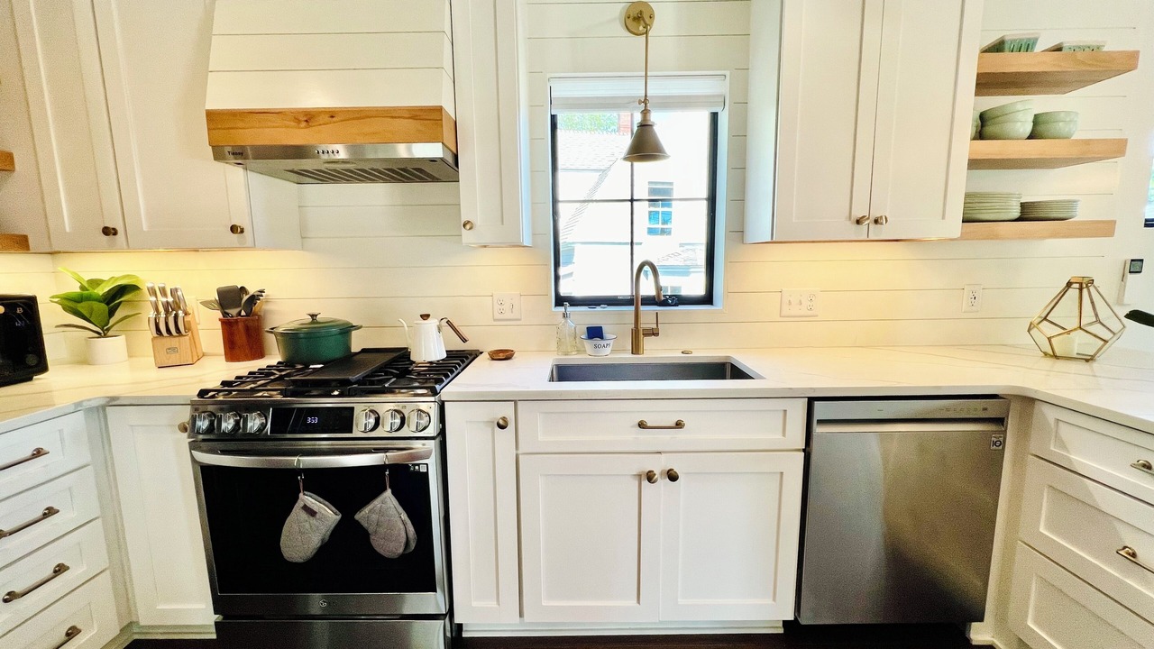 Photo of Kitchen in Loveitts Field