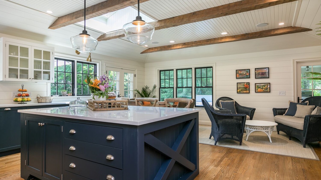 Photo of Bedroom in Pond Cove