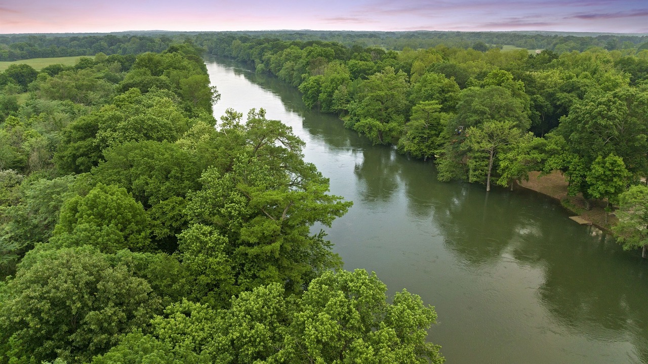 Photo of Others in Broken Bow