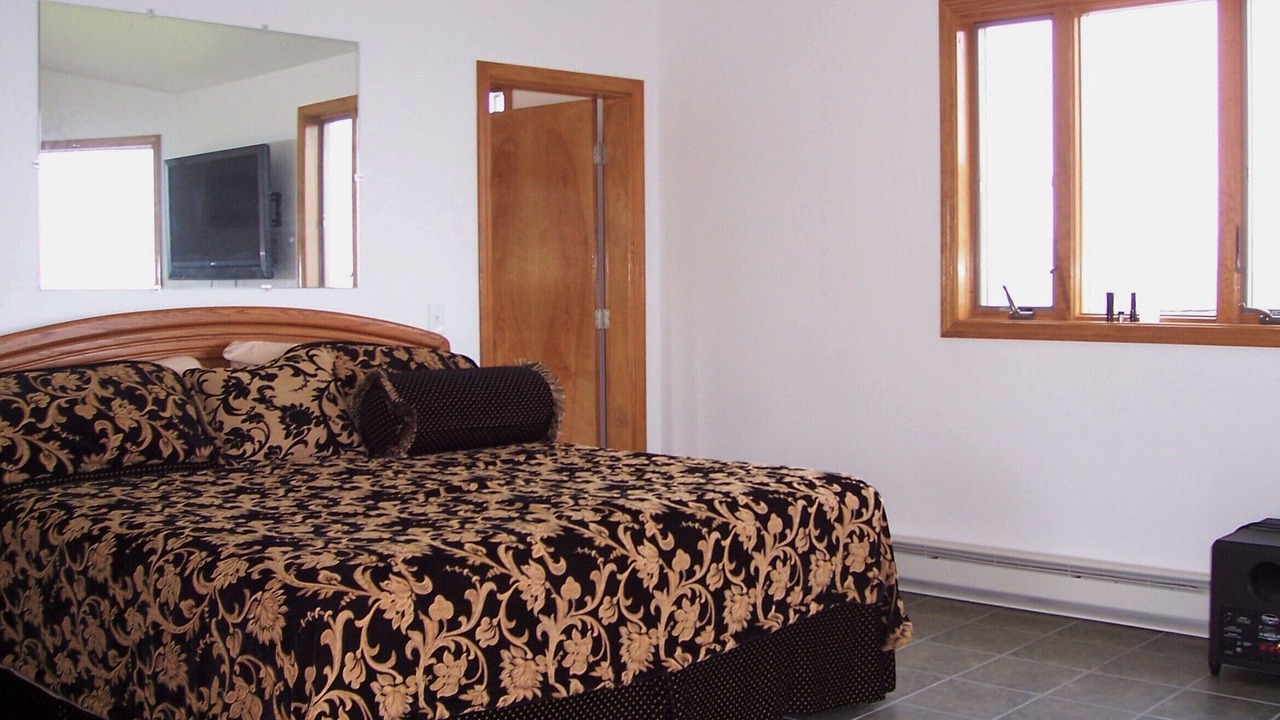 Photo of Bedroom in Winter Harbor