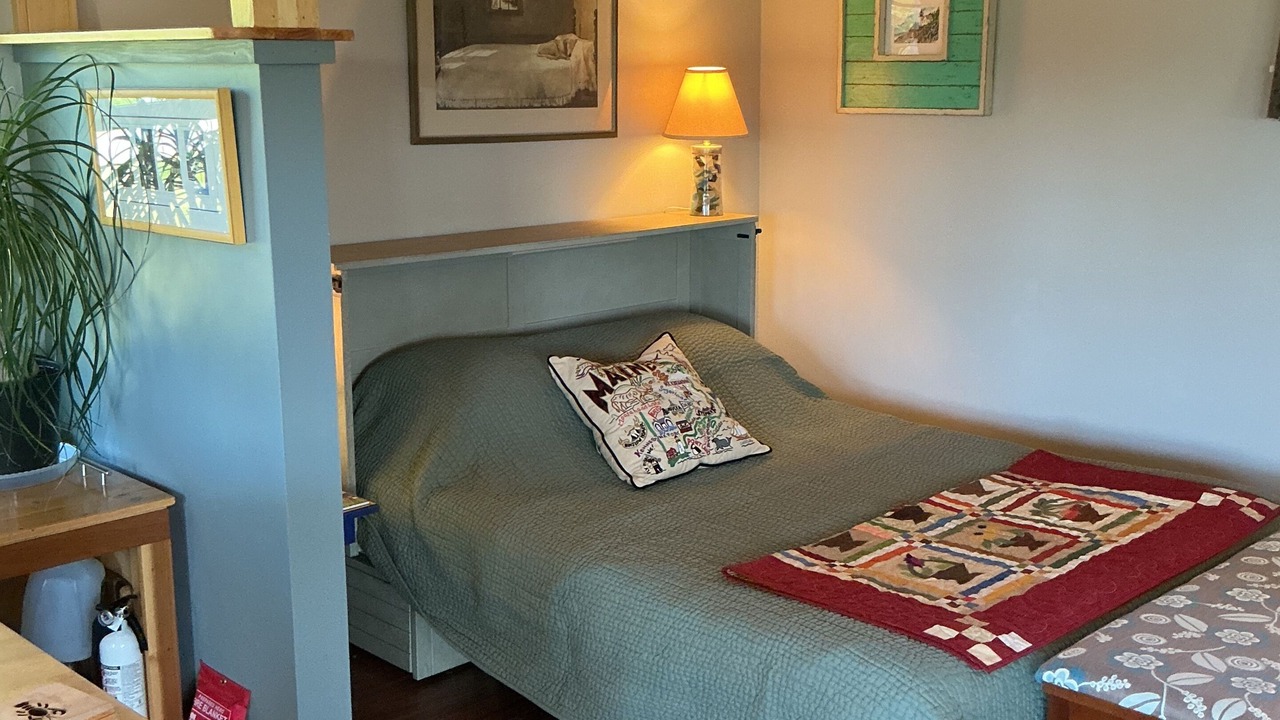 Photo of Bedroom in West Tremont
