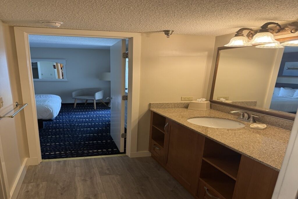 Photo of Bedroom in Glen Cove