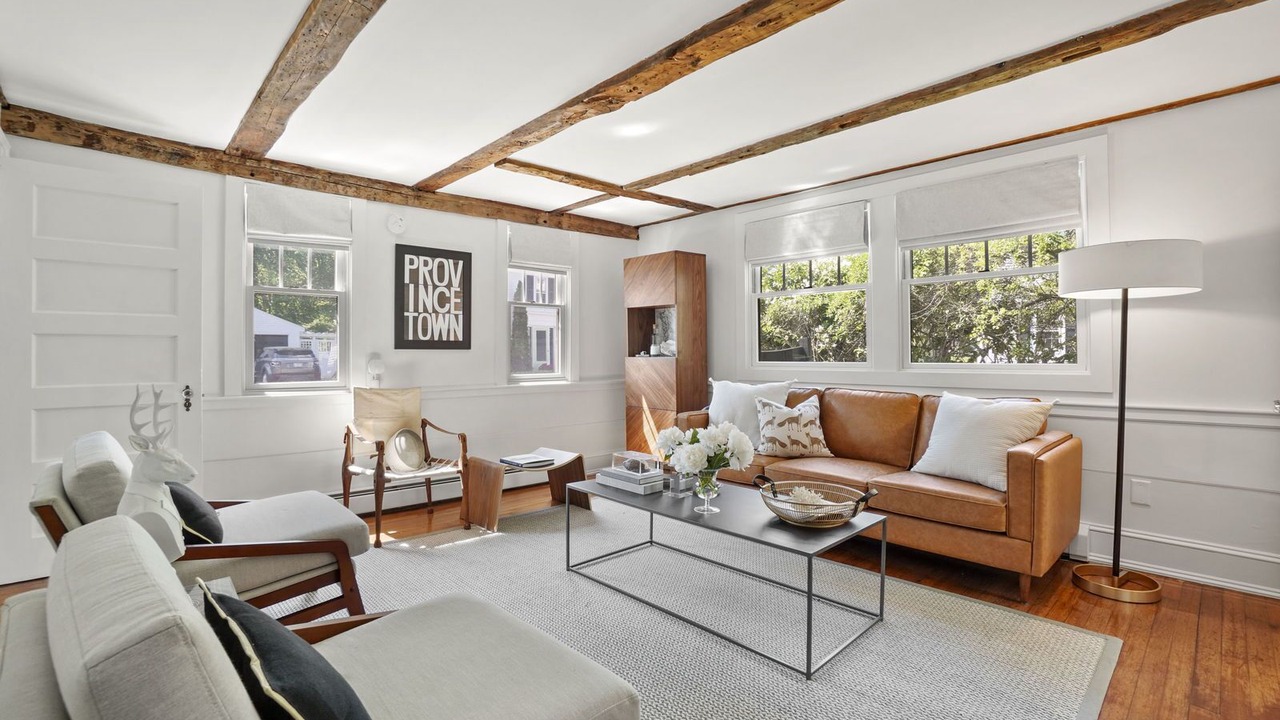 Photo of Livingroom in Kennebunkport
