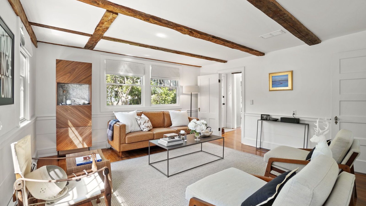 Photo of Livingroom in Kennebunkport