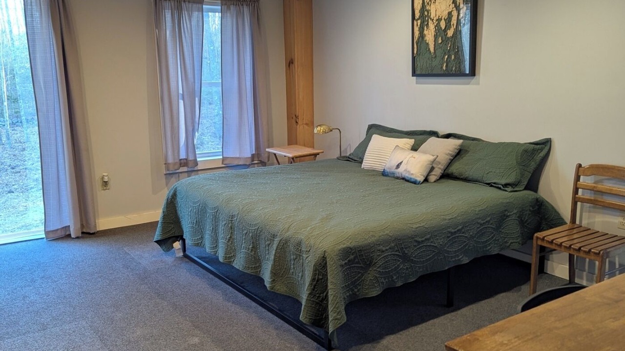 Photo of Bedroom in Boothbay