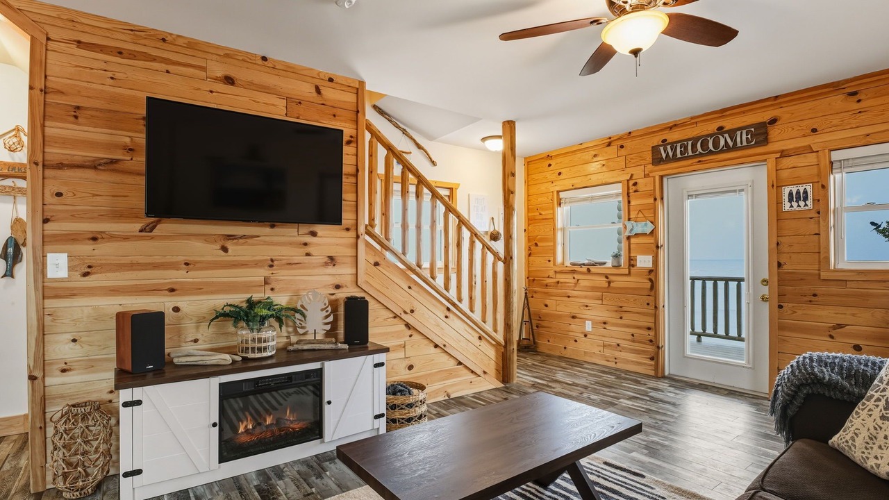 Photo of Livingroom in Ashtabula