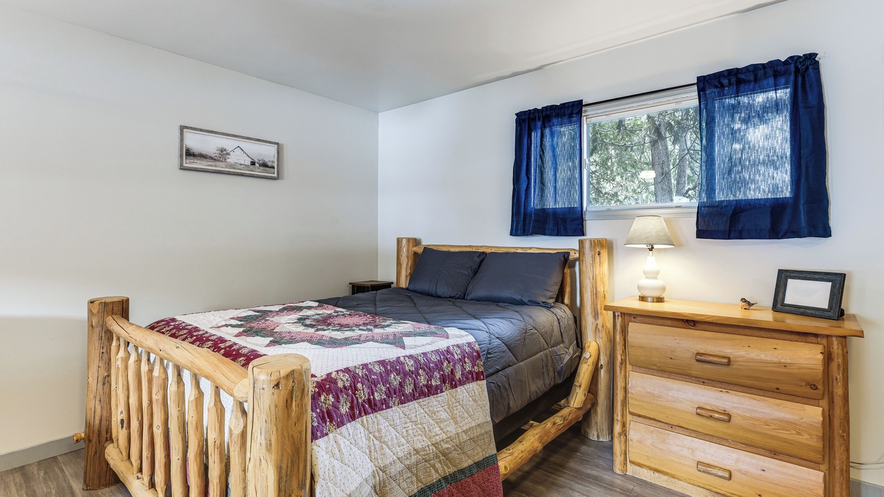 Photo of Bedroom in Schroon Lake