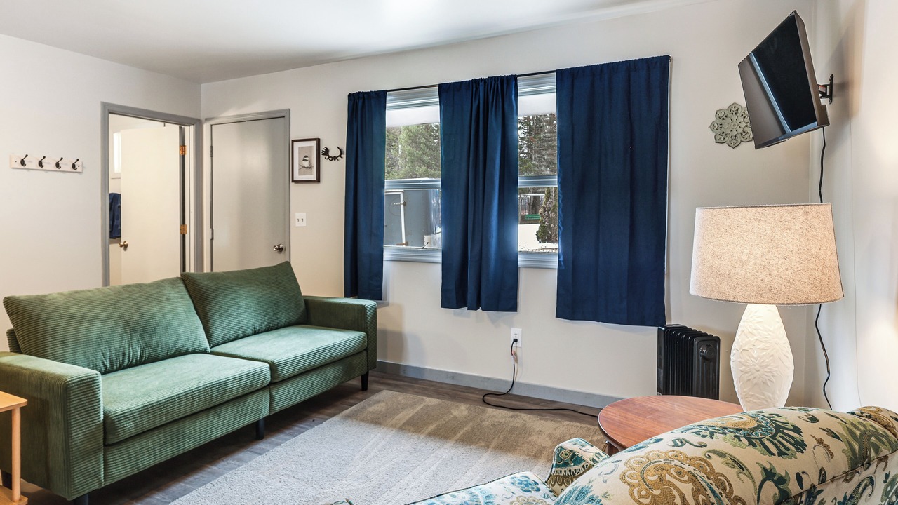 Photo of Livingroom in Schroon Lake