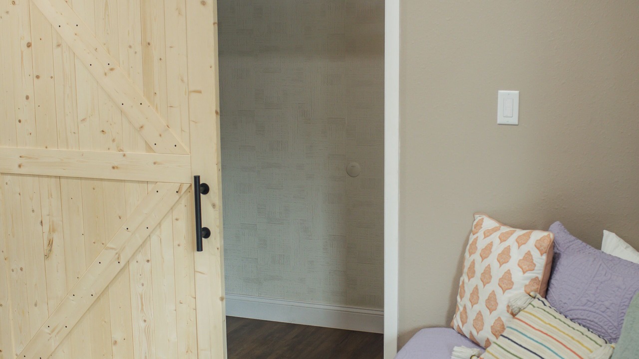 Photo of Bedroom in South Side