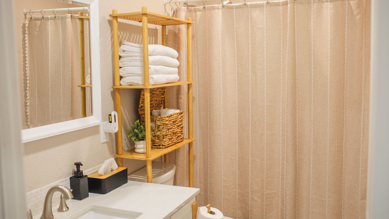 Photo of Bathroom in South Side