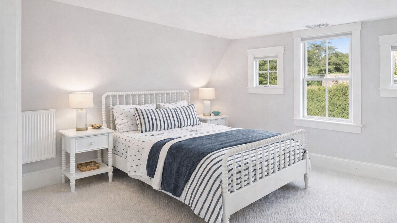 Photo of Bedroom in Falmouth Foreside