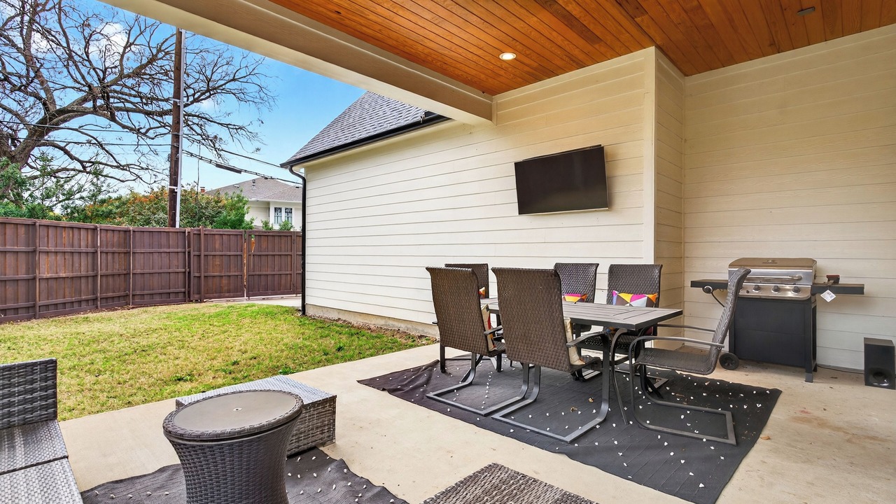 Photo of Outdoor in Old East Dallas